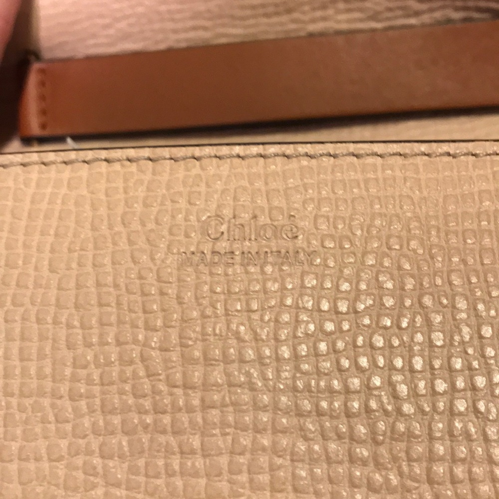 🆕CHLOE Grained Calfskin Lambskin “Drew” Crossbody - Picture 7 of 8